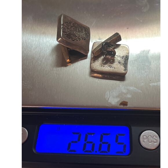 TEGO & Co. Sterling Silver Square Cufflink w/fingerprint detail - Picture 3 of 6